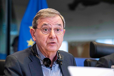 photo de Marian-Jean MARINESCU